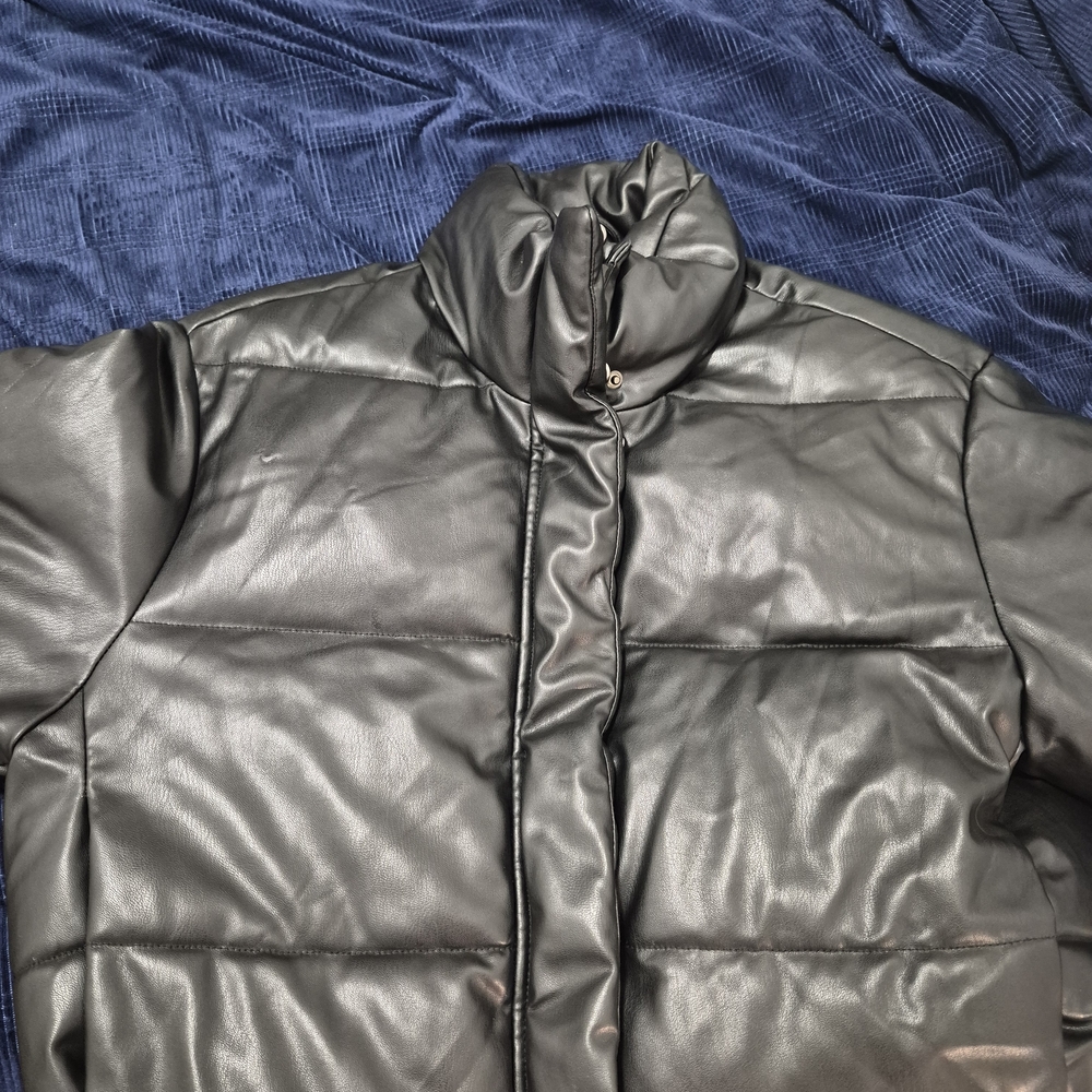 Zara Women's Black Faux Leather Puffer Jacket